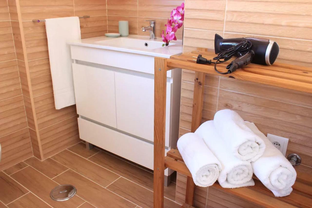 Lovely Apartment In The Center Of Aveiro Exteriör bild
