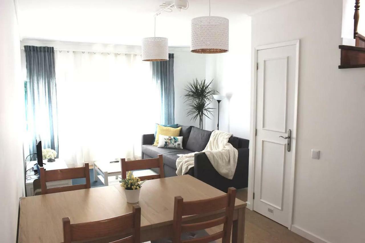 Lovely Apartment In The Center Of Aveiro Exteriör bild